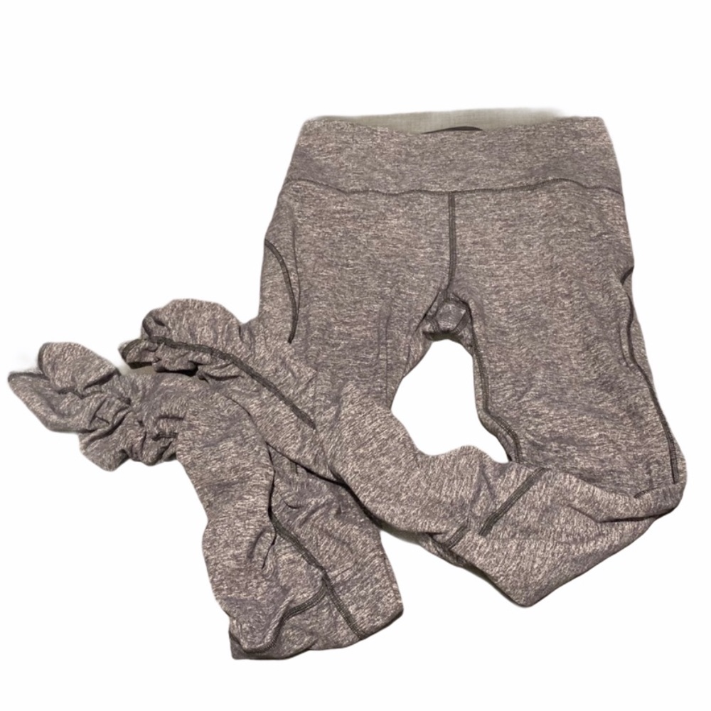 RARE lululemon Cinched bottom leggings